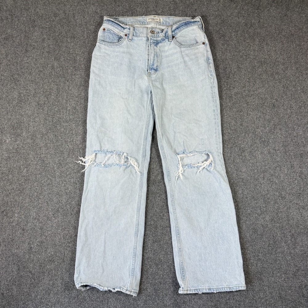 Abercrombie & Fitch Baggy Low Rise Size 28 6s Light Wash Distressed Women Jeans